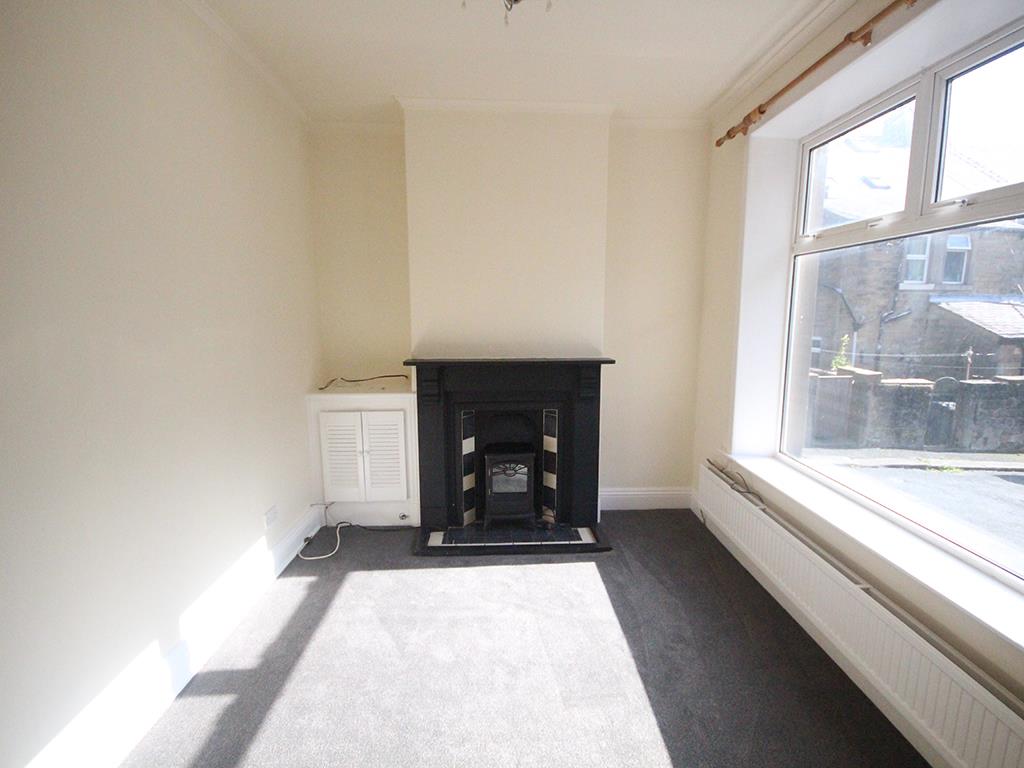 2 bedroom end terrace house To Let in Barnoldswick - IMG_4165.jpg